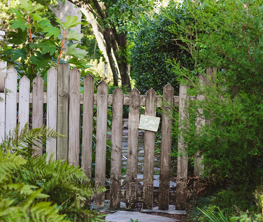 CW Worth House garden gate